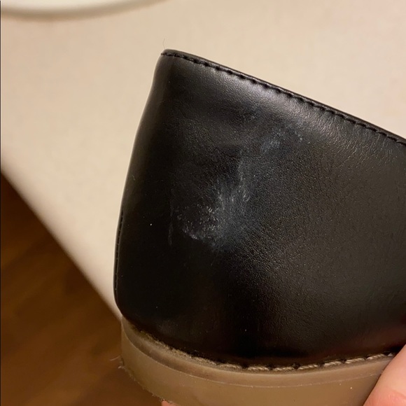 Old navy shoes - Picture 2 of 3